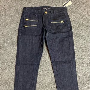 Forever 21 Womens Jeans Skinny Style Zipper New Size 26